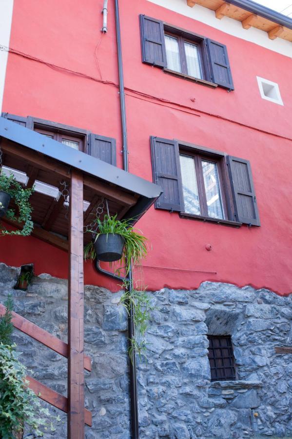 B&B Il Pettirosso Malonno Esterno foto