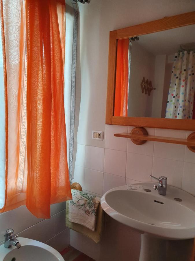 B&B Il Pettirosso Malonno Esterno foto