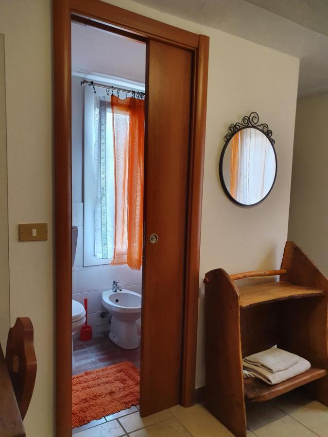 B&B Il Pettirosso Malonno Esterno foto