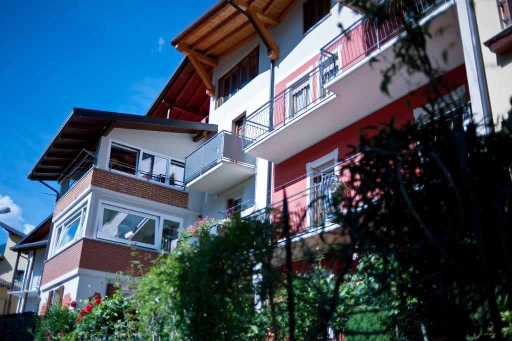 B&B Il Pettirosso Malonno Esterno foto